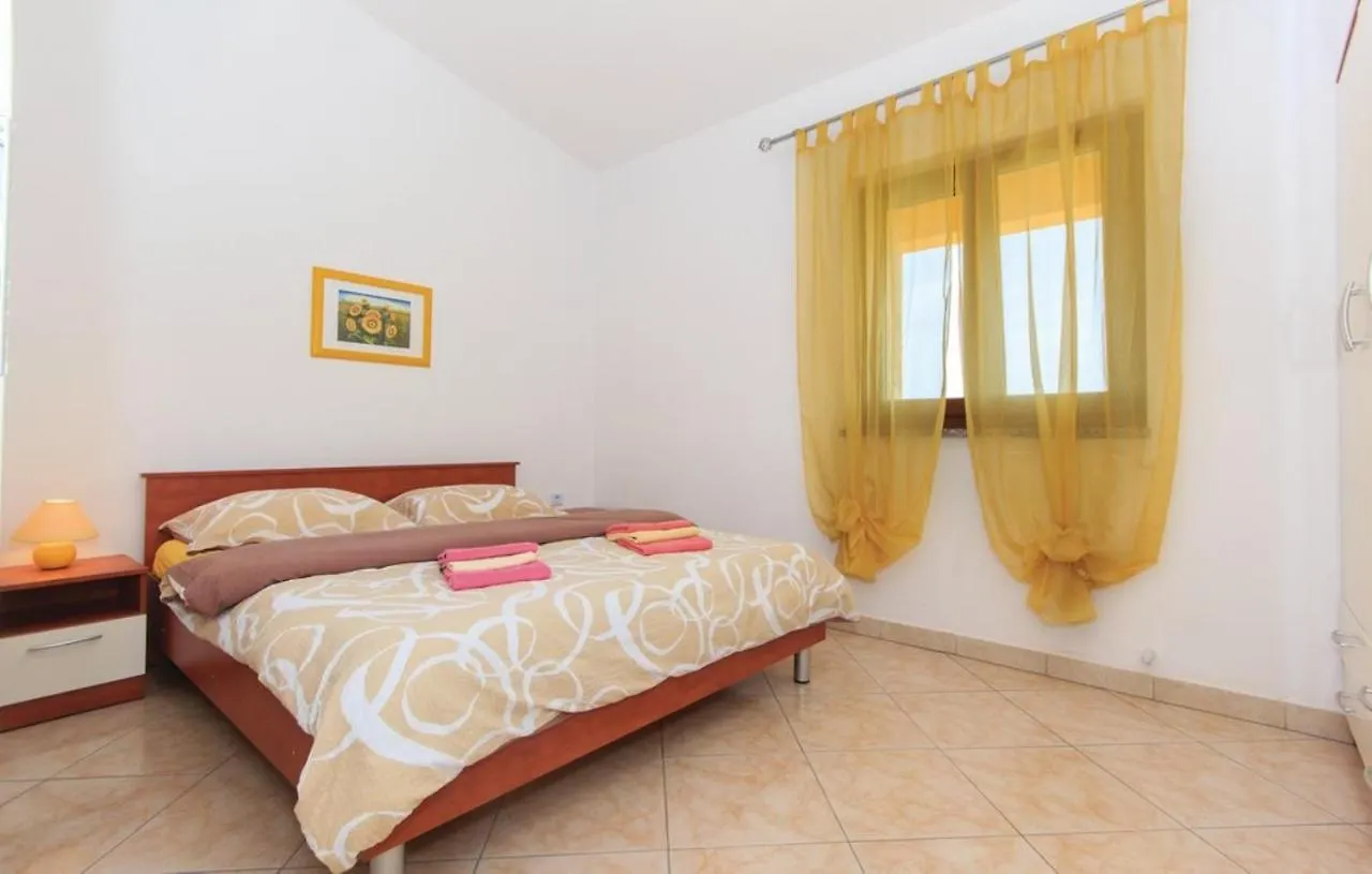 Villa Stinjan Pula 0*,